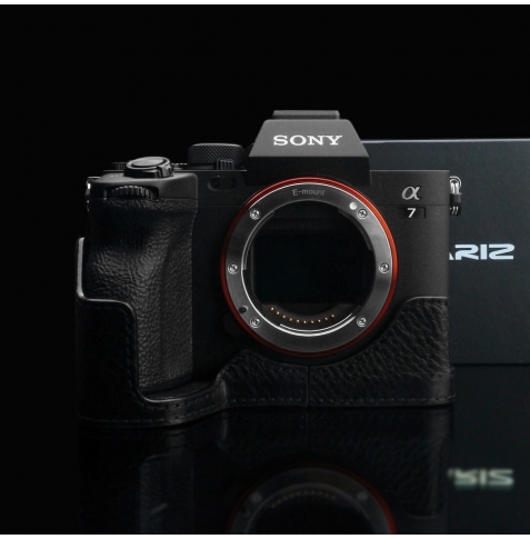 GARIZ HALF CASE NERA- ALPHA 7 MK 4 NEW