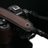 GARIZ TRACOLLA IN PELLE MARRONE PER FOTOCAMERE MIRRORLESS E COMPATTE